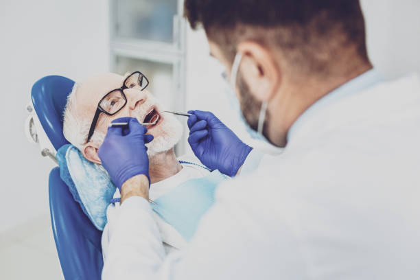 Best Broken or Cracked Tooth Emergency Dentist in Fairfield, IL